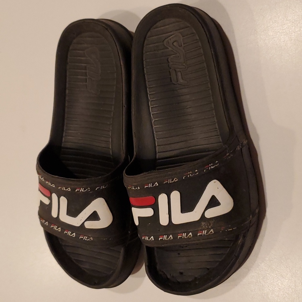 Fila Slides - Picture 2 of 4